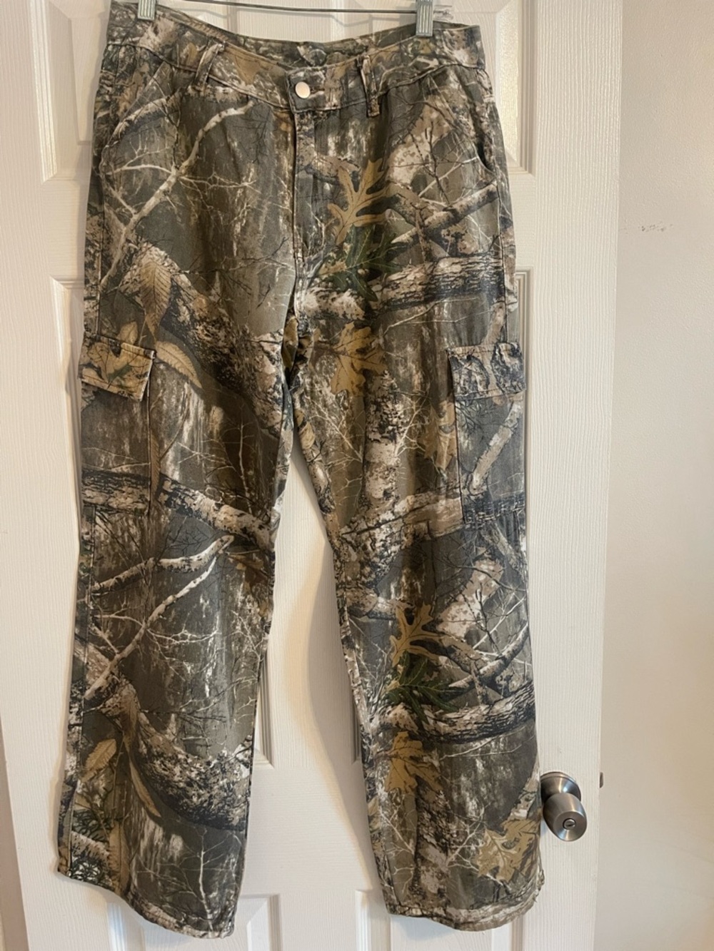 Women’s Camo Cargo Pants - Green/Gray